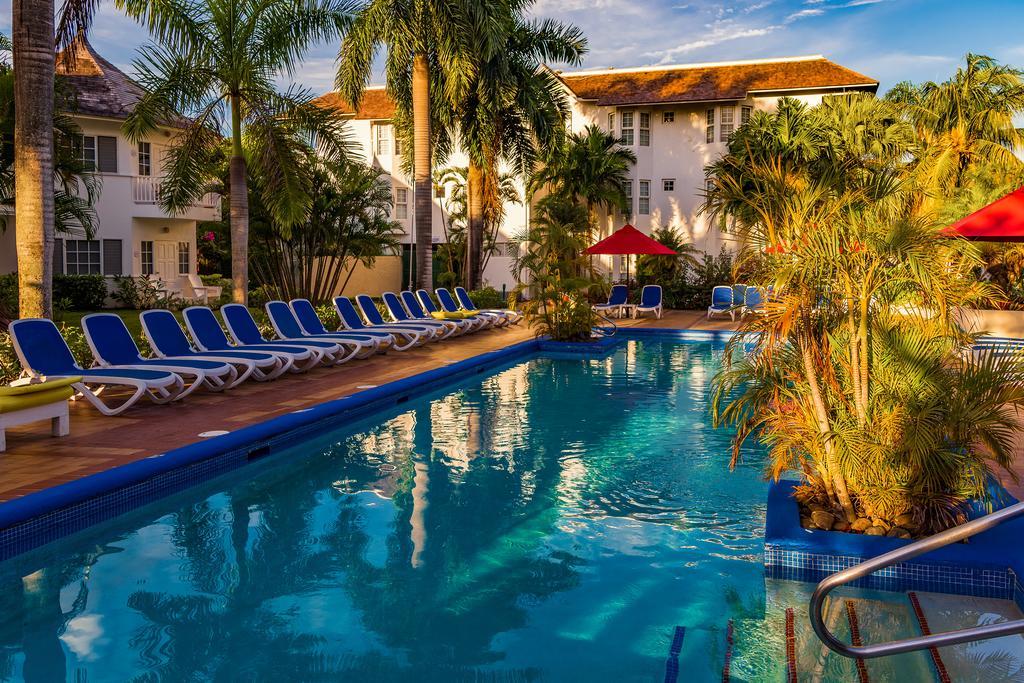 Decameron Club Caribbean Runaway Bay, Ramada All-Inclusive Resort Exteriér fotografie